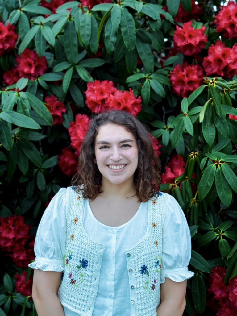 about Molli Madi Voigt